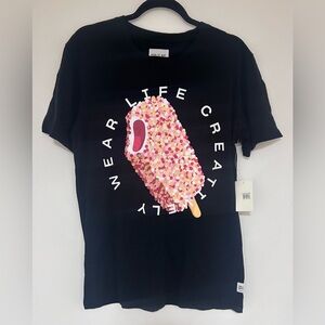 Men’s Public Art Black Graphic T-shirt Size Medium NWT